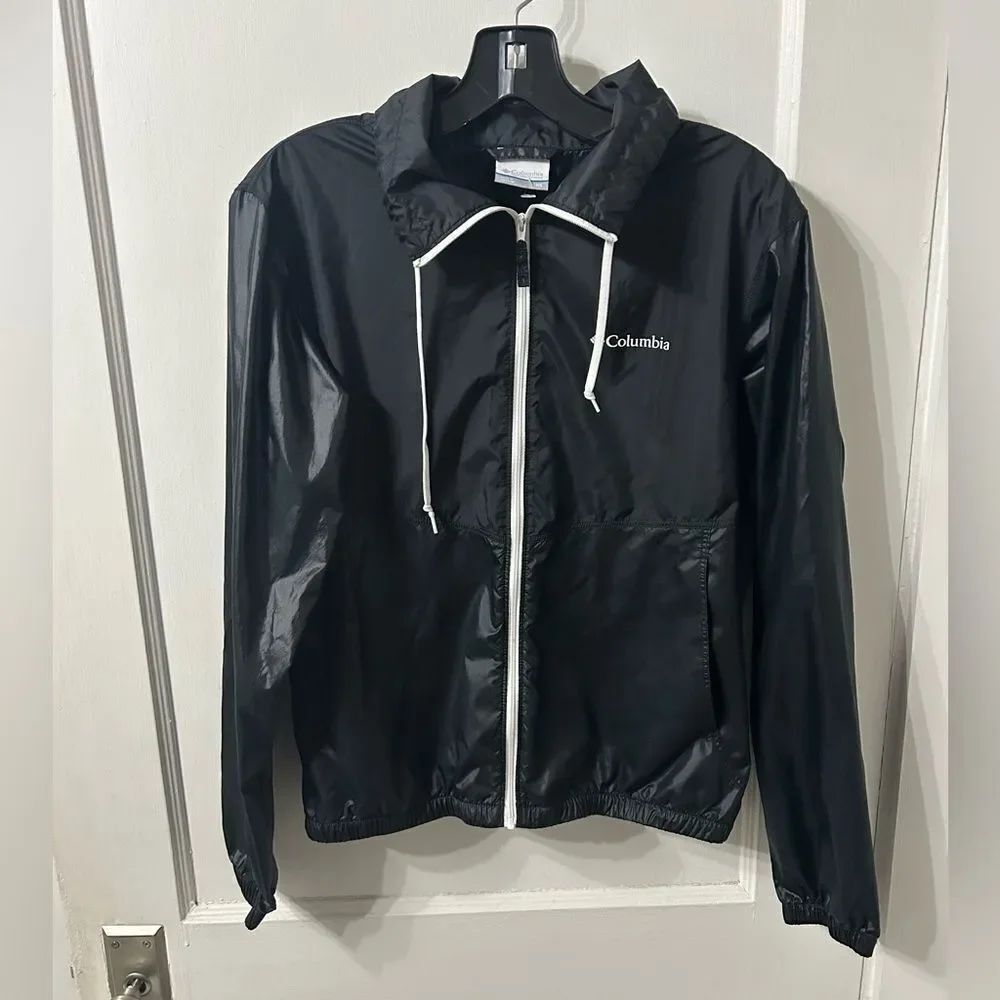 Columbia Women's Black Windbreaker with White Details